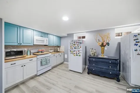 55 15th Street Hawthorne NJ 07506