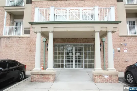 2403 Windsor Park Court Englewood NJ 07631