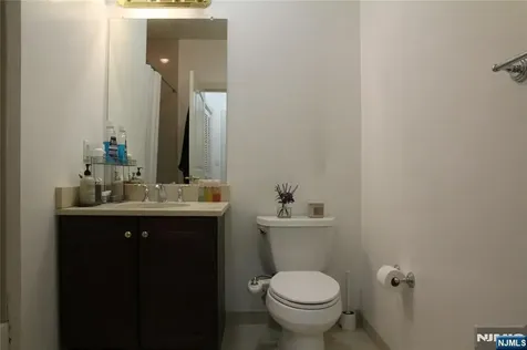 2403 Windsor Park Court Englewood NJ 07631