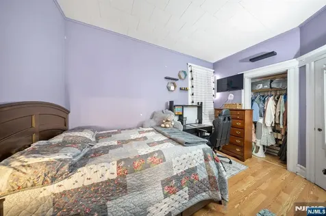 409 Hamilton Street Harrison NJ 07029