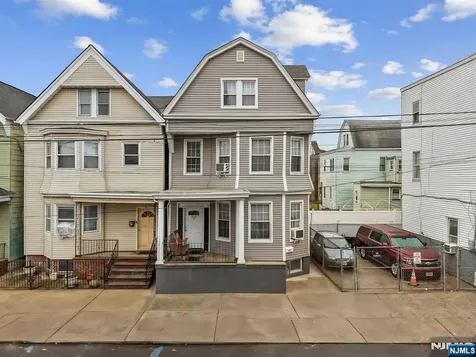 409 Hamilton Street Harrison NJ 07029