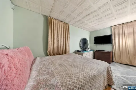 409 Hamilton Street Harrison NJ 07029