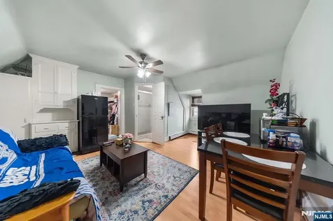 409 Hamilton Street Harrison NJ 07029