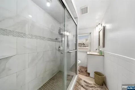 409 Hamilton Street Harrison NJ 07029