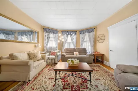 409 Hamilton Street Harrison NJ 07029