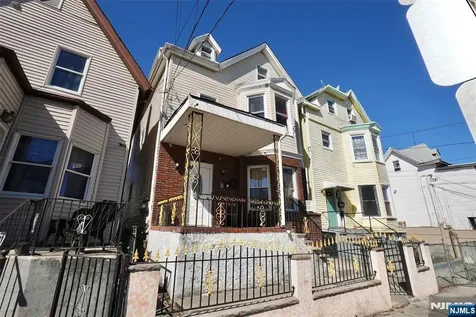 780 Madison Avenue Paterson NJ 07501