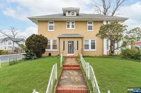 49-51 Lyons Avenue Newark NJ 07112