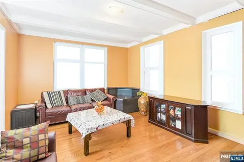 49-51 Lyons Avenue Newark NJ 07112