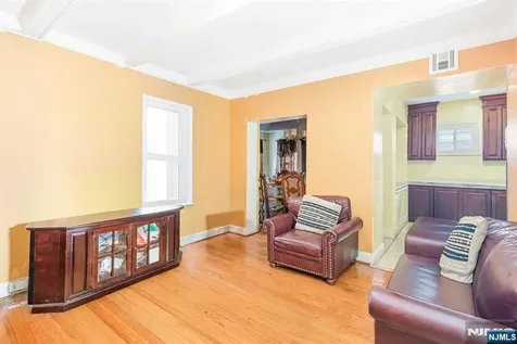 49-51 Lyons Avenue Newark NJ 07112
