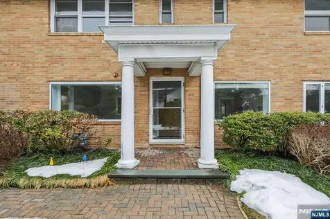 631 E Palisade Avenue Englewood Cliffs NJ 07632