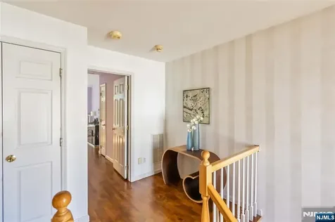 30 Jordan Drive River Edge NJ 07661