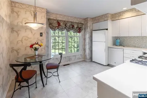 30 Jordan Drive River Edge NJ 07661