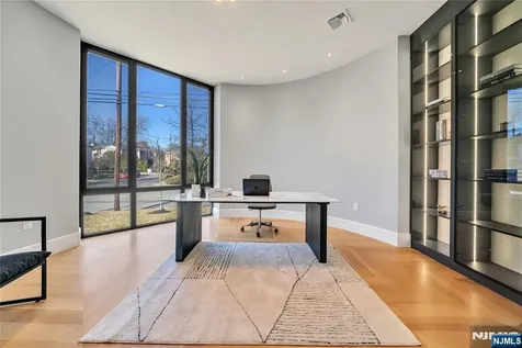 11 Roberts Road Englewood Cliffs NJ 07632