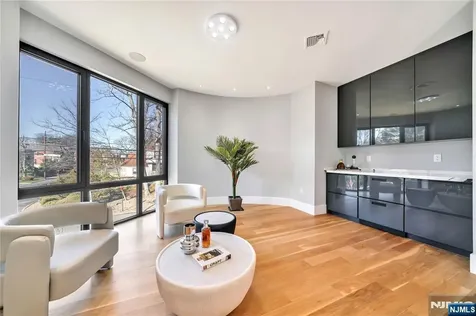 11 Roberts Road Englewood Cliffs NJ 07632