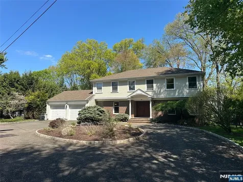 45 Hickory Lane Closter NJ 07624