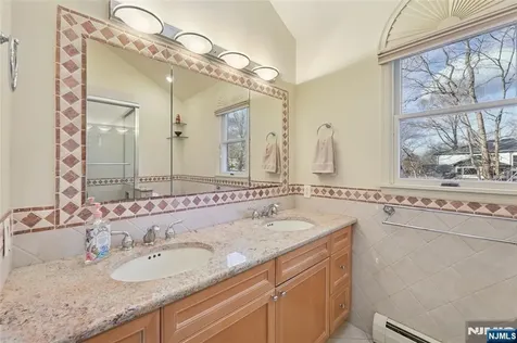 45 Hickory Lane Closter NJ 07624