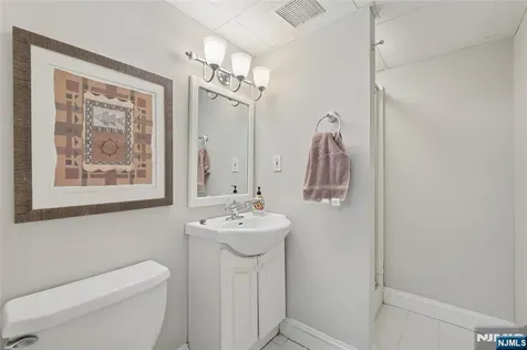 45 Hickory Lane Closter NJ 07624