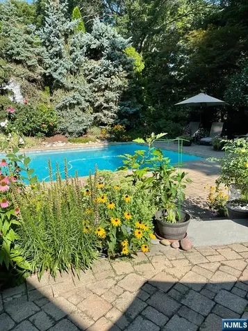 45 Hickory Lane Closter NJ 07624