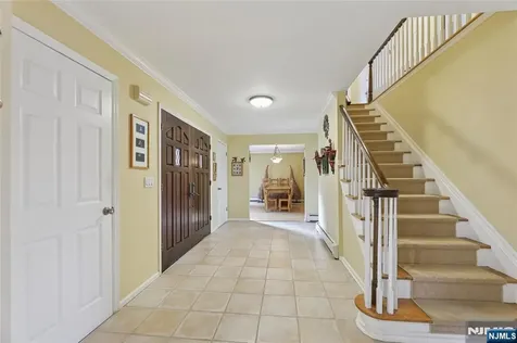 45 Hickory Lane Closter NJ 07624