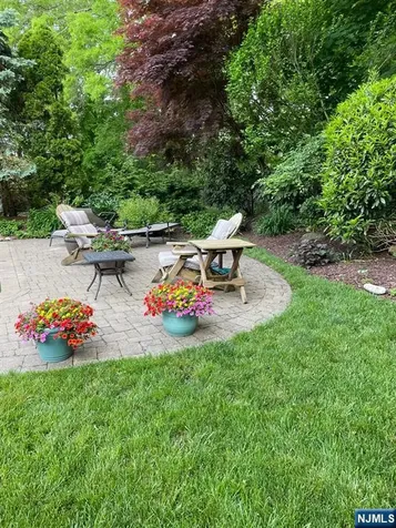 45 Hickory Lane Closter NJ 07624