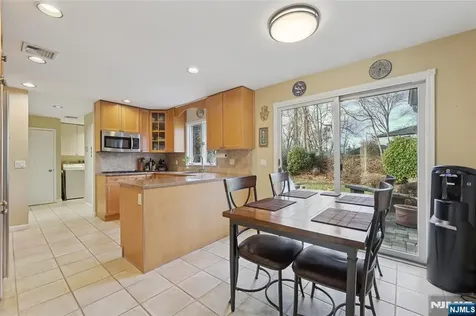 45 Hickory Lane Closter NJ 07624