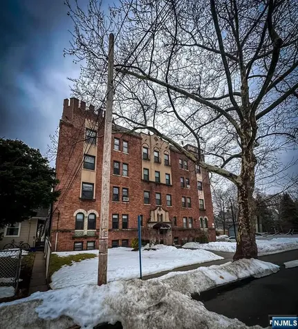 303 Hamilton Avenue Hackensack NJ 07601