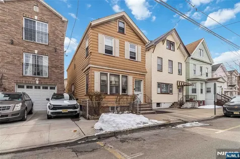 421 Central Avenue Harrison NJ 07029
