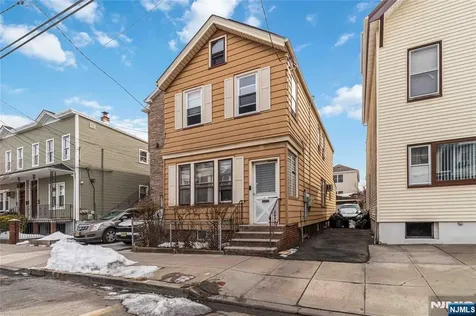 421 Central Avenue Harrison NJ 07029