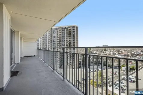 1530 Palisade Avenue Fort Lee NJ 07024