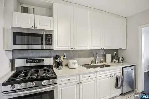 1530 Palisade Avenue Fort Lee NJ 07024