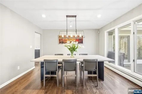 19 Ivy Place Upper Saddle River NJ 07458