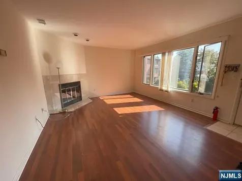 224B Washington Avenue Fort Lee NJ 07024