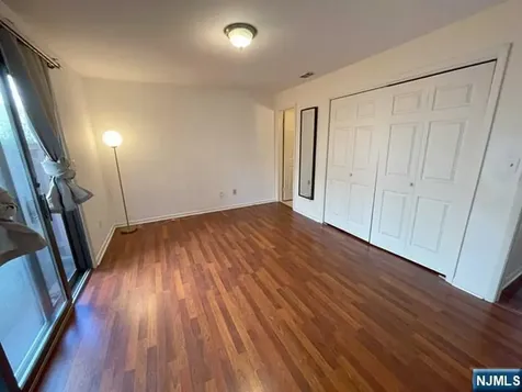 224B Washington Avenue Fort Lee NJ 07024
