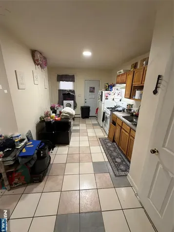 33 7th Street Paterson NJ 07522