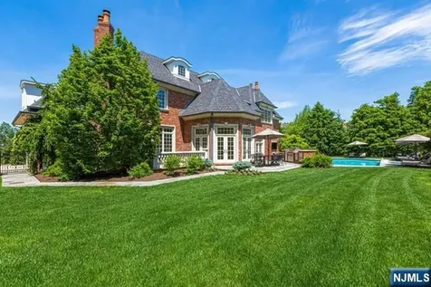 116 Truman Drive Cresskill NJ 07626
