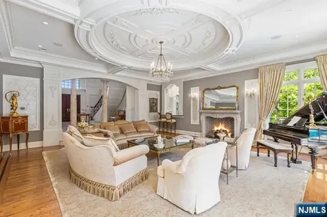 116 Truman Drive Cresskill NJ 07626