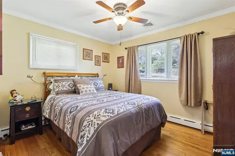 191 Hillcrest Avenue Hawthorne NJ 07506