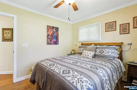 191 Hillcrest Avenue Hawthorne NJ 07506
