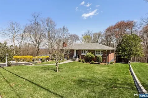 191 Hillcrest Avenue Hawthorne NJ 07506