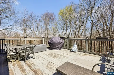 191 Hillcrest Avenue Hawthorne NJ 07506