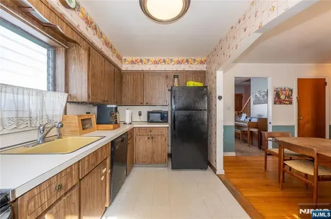 492 North Avenue Wood Ridge NJ 07075