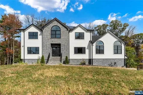 45 Heritage Drive West Milford NJ 07480