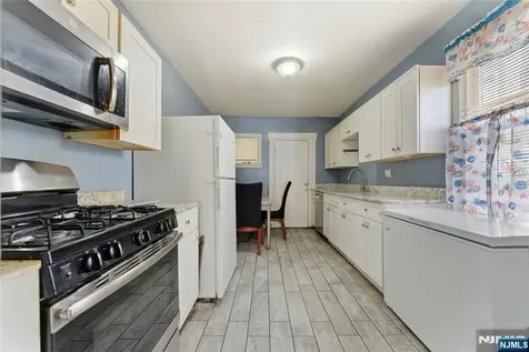 71 Franklin Terrace Irvington NJ 07111