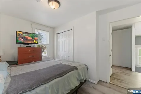 71 Franklin Terrace Irvington NJ 07111
