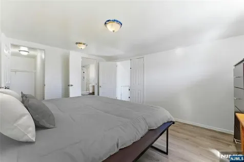 71 Franklin Terrace Irvington NJ 07111