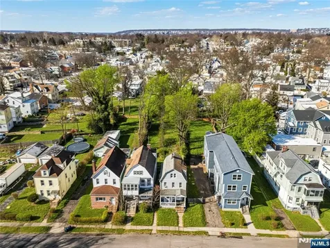 71 Franklin Terrace Irvington NJ 07111