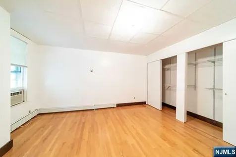 18 Hardenburgh Avenue Demarest NJ 07627