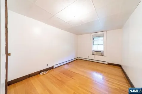 18 Hardenburgh Avenue Demarest NJ 07627