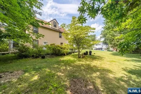 18 Hardenburgh Avenue Demarest NJ 07627