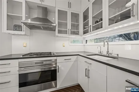 451 Mountain Avenue North Caldwell NJ 07006